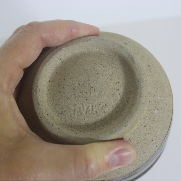 Vintage Signed Studio Pottery Bowl Handmade - Picture 7 of 8